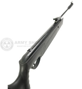 EKOL ULTIMATE Black zracna puska 5.5mm 245m/s 800fps